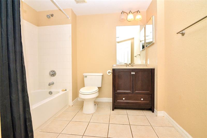 Image 23 of 32 For 15095 Michelangelo Blvd  306