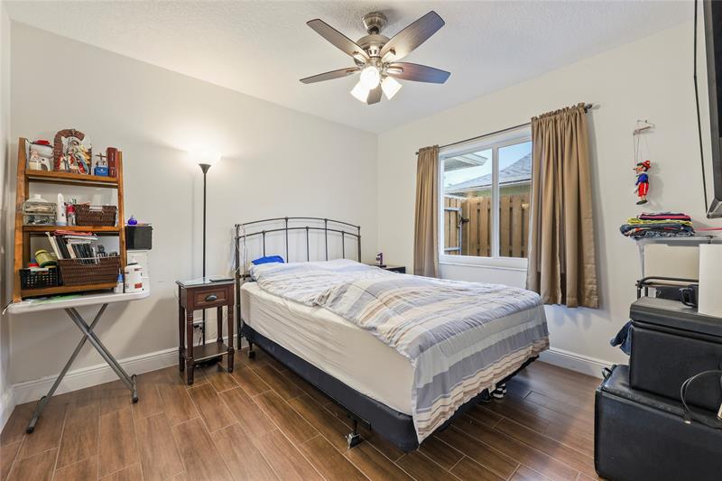 Image 22 of 43 For 8260 41st Ct