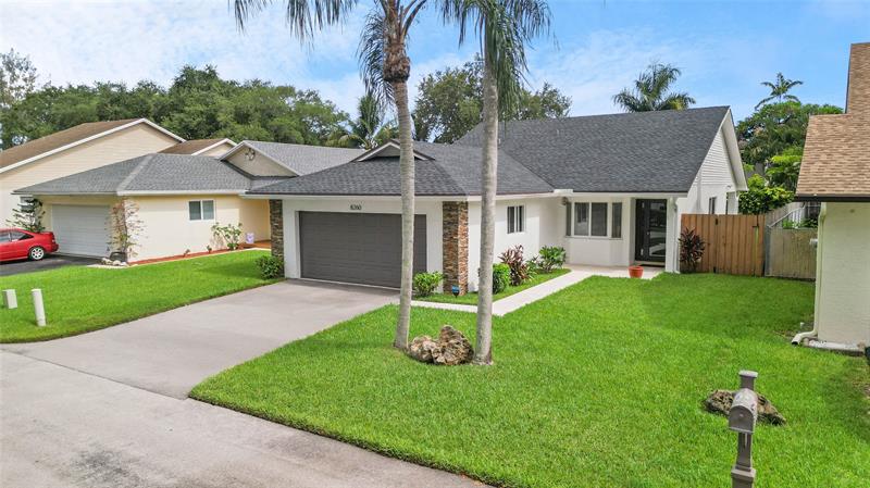Image 3 of 43 For 8260 41st Ct