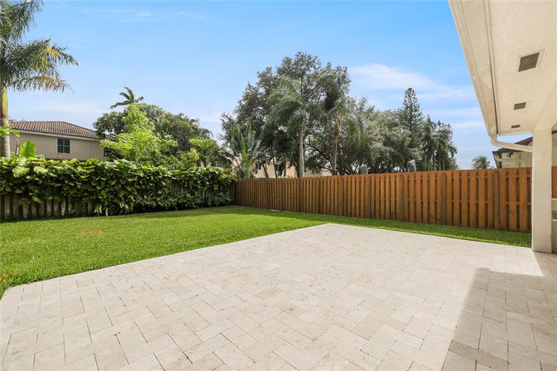 Image 31 of 43 For 8260 41st Ct