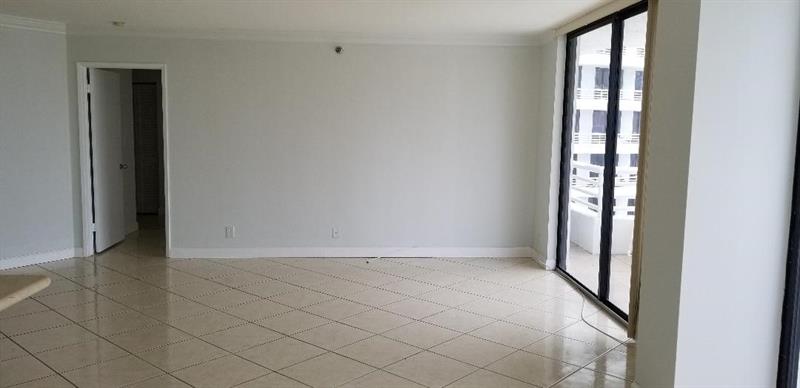 Image 31 of 34 For 3300 192nd St  1518
