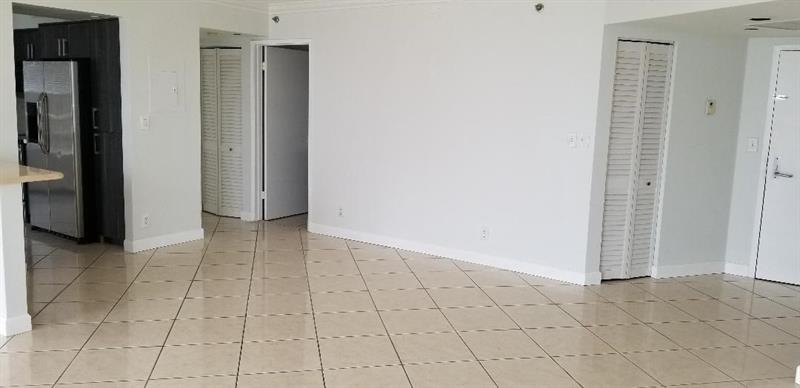 Image 32 of 34 For 3300 192nd St  1518