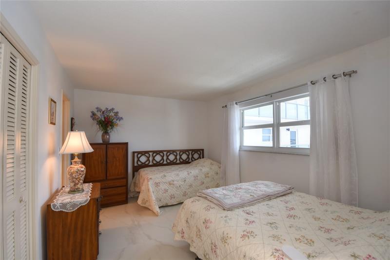 Image 14 of 26 For 1620 Ocean Blvd  1007