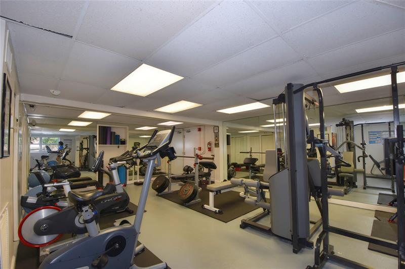 Image 18 of 26 For 1620 Ocean Blvd  1007
