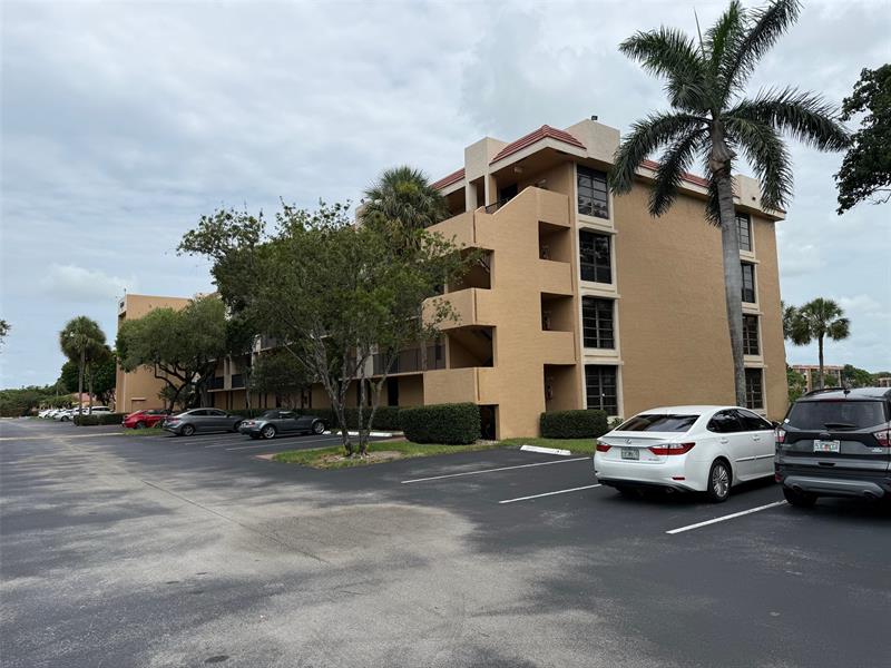 Details for 6215 Coral Lake Dr  203, Margate, FL 33063