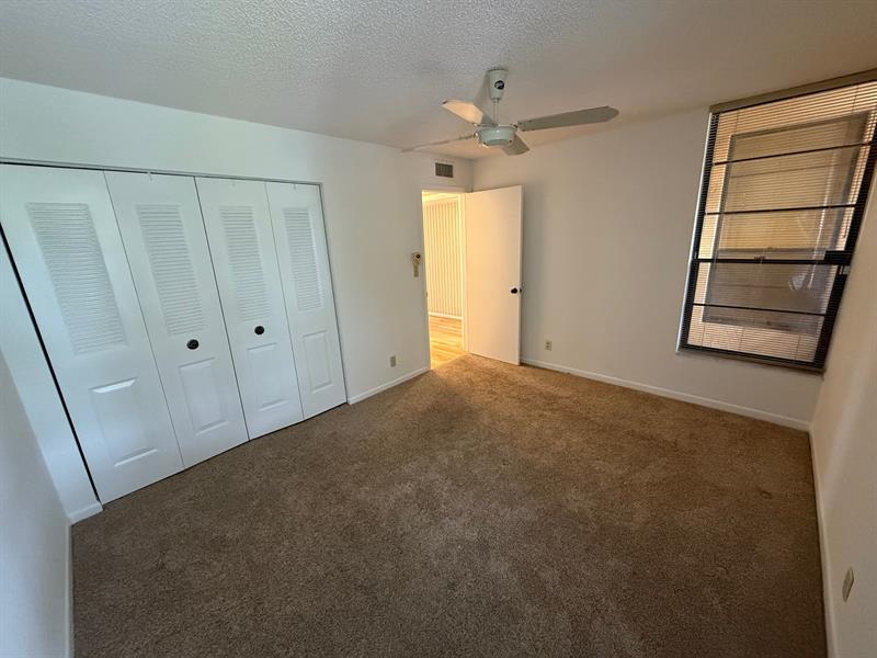 Image 30 of 46 For 6215 Coral Lake Dr  203