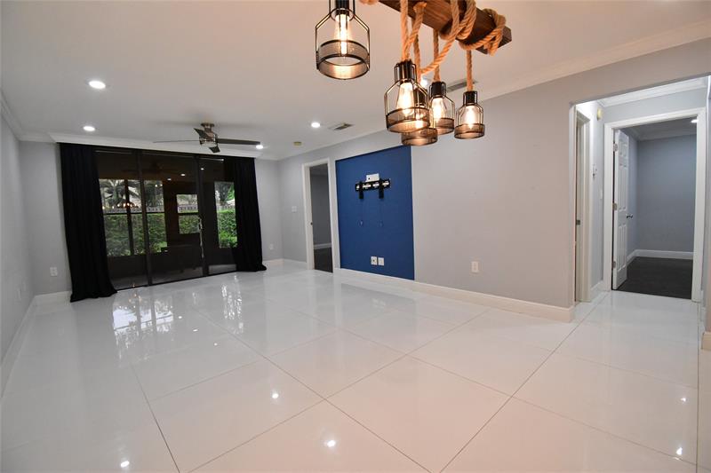 Image 10 of 27 For 9807 1st Ct  9807