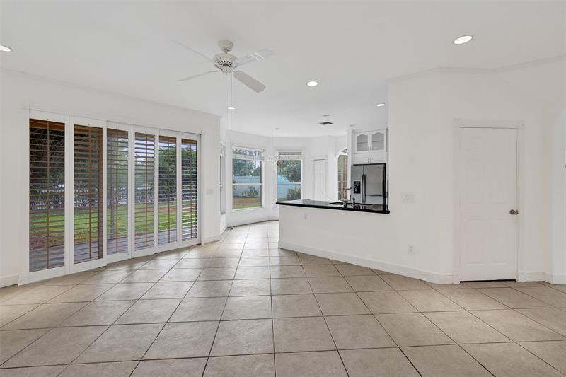 Image 13 of 66 For 10902 Tamoron Ln