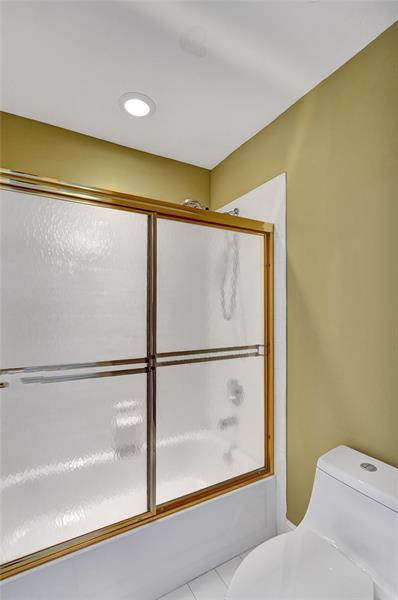 Image 45 of 66 For 10902 Tamoron Ln