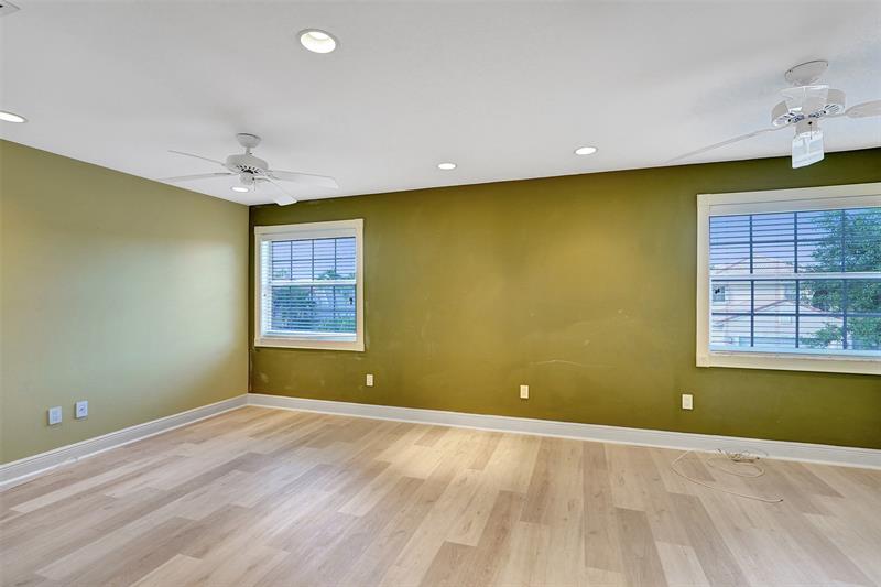 Image 46 of 66 For 10902 Tamoron Ln