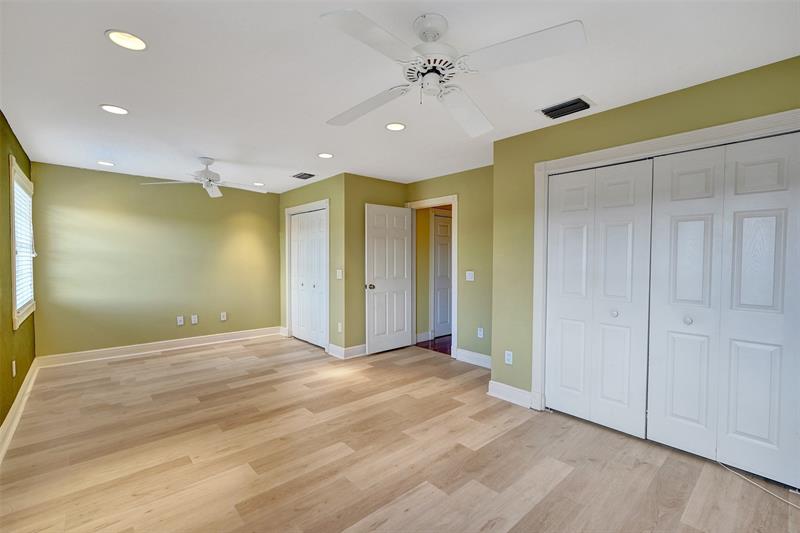 Image 48 of 66 For 10902 Tamoron Ln