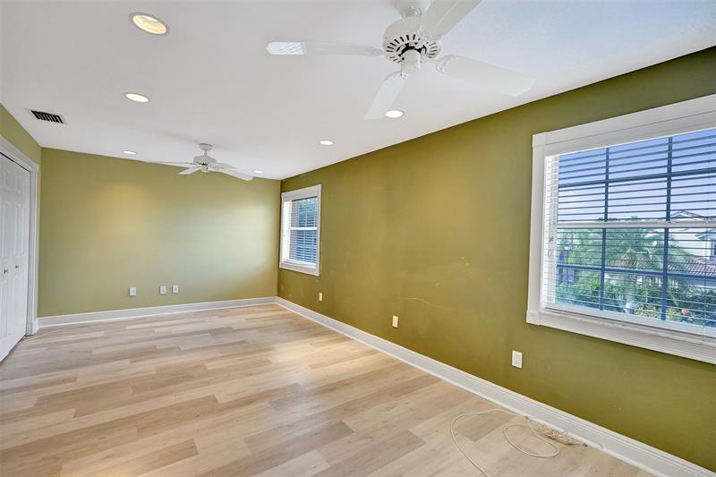 Image 50 of 66 For 10902 Tamoron Ln