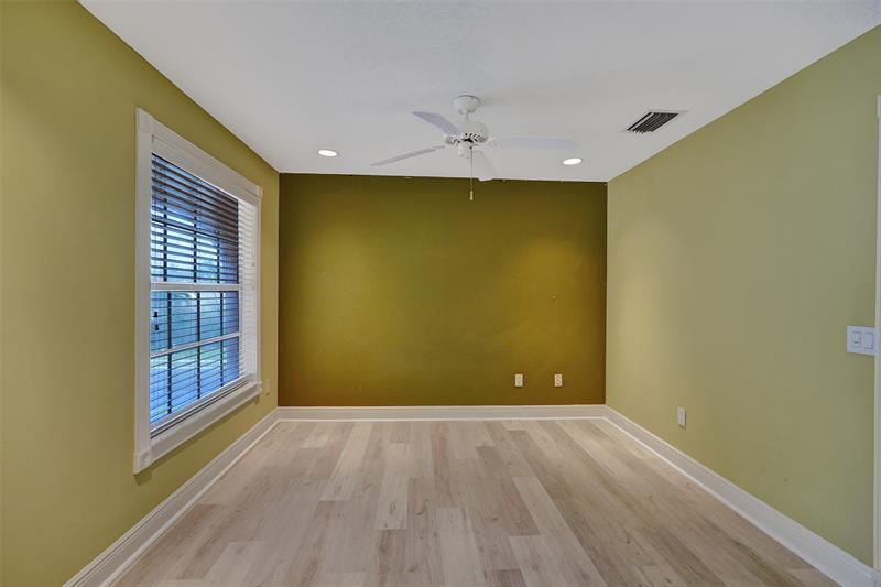 Image 54 of 66 For 10902 Tamoron Ln