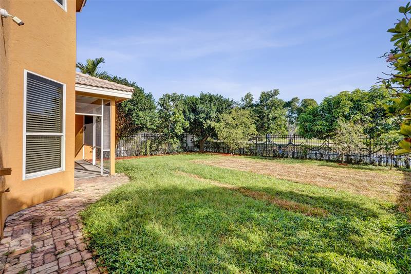 Image 55 of 66 For 10902 Tamoron Ln