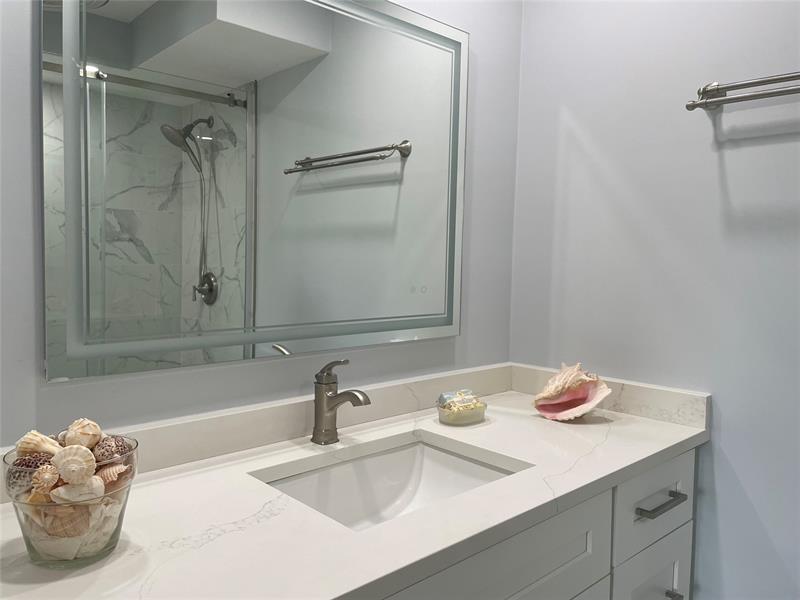 Image 39 of 50 For 4629 Poinciana St  215