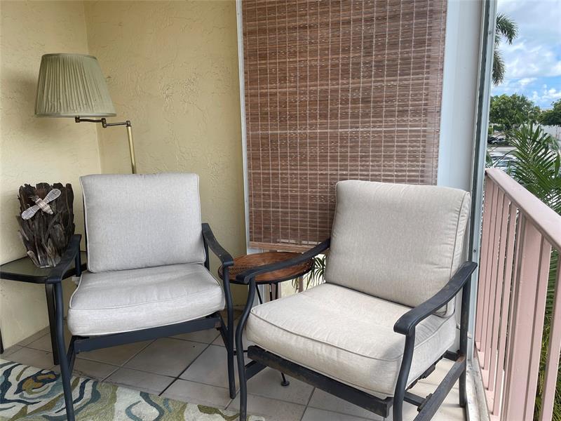Image 44 of 50 For 4629 Poinciana St  215
