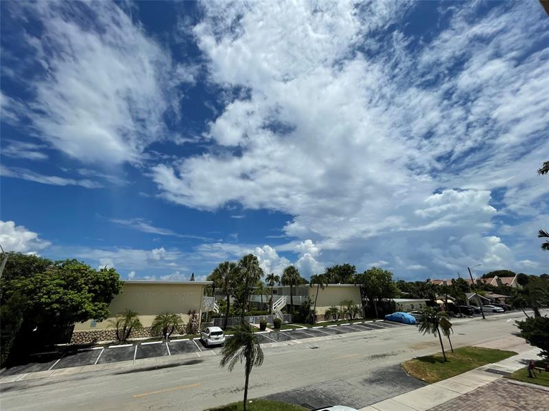 Image 49 of 50 For 4629 Poinciana St  215