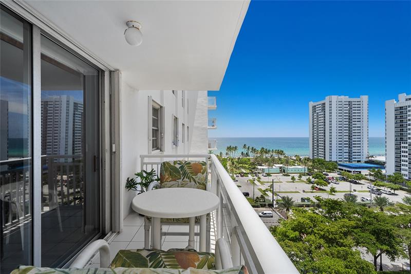 Image 20 of 33 For 1849 Ocean Dr  1112