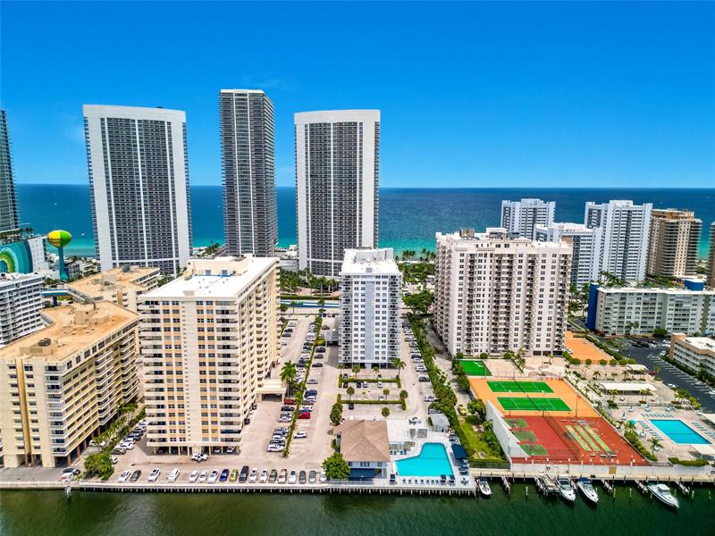 Image 33 of 33 For 1849 Ocean Dr  1112