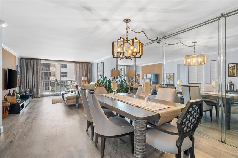 Image 5 of 33 For 1849 Ocean Dr  1112