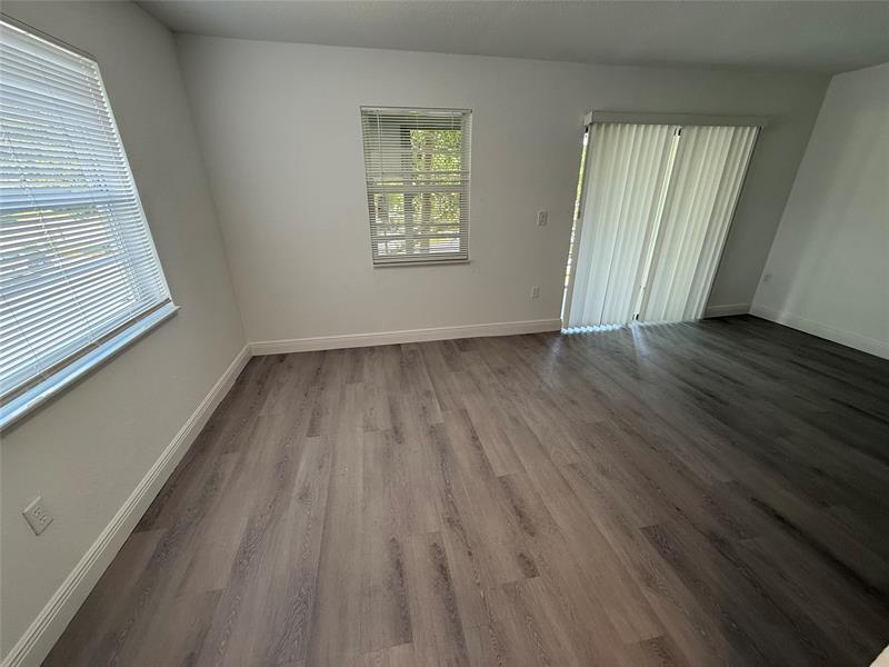 Image 4 of 9 For 4990 Sabal Palm Blvd  202