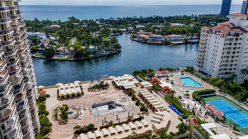 Image 36 of 37 For 20191 Country Club Dr  510