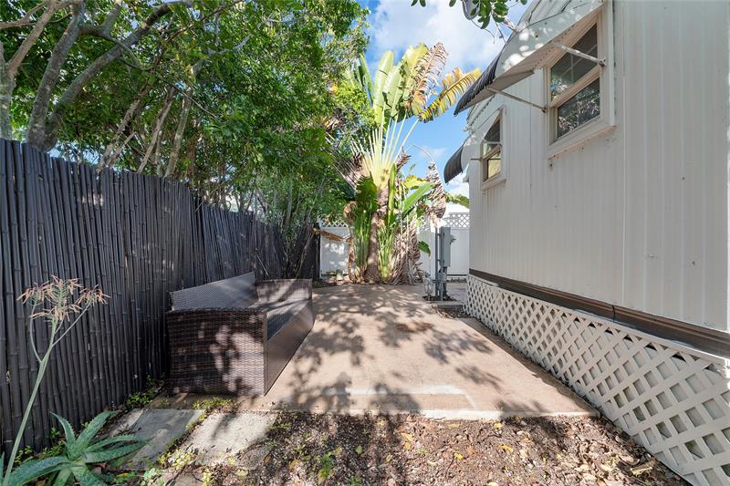 Image 15 of 23 For 2710 Marina Dr