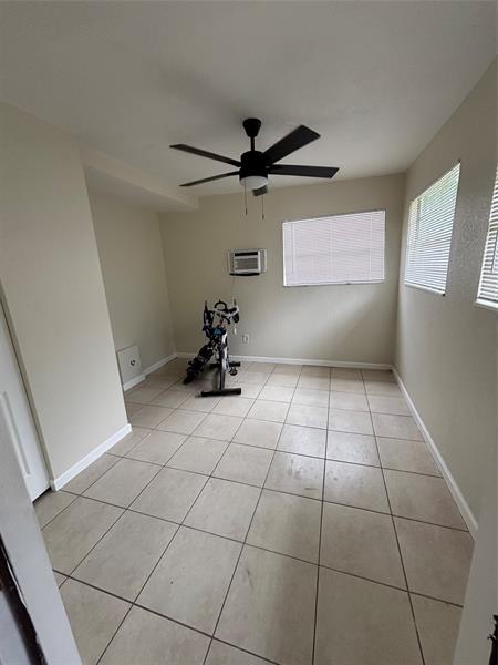 Image 11 of 28 For 7805 70th Ave