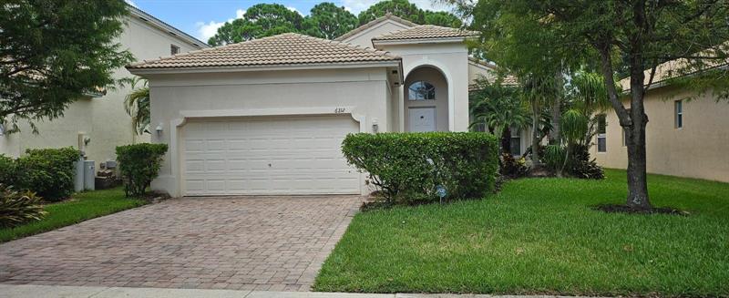 Details for 6112 Spring Lake Ter, Fort Pierce, FL 34951