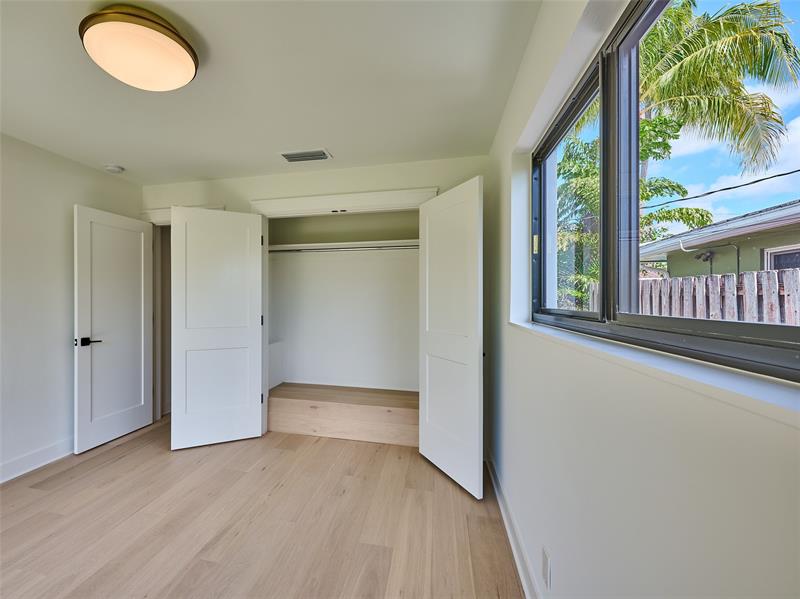Image 47 of 79 For 5921 22nd Way