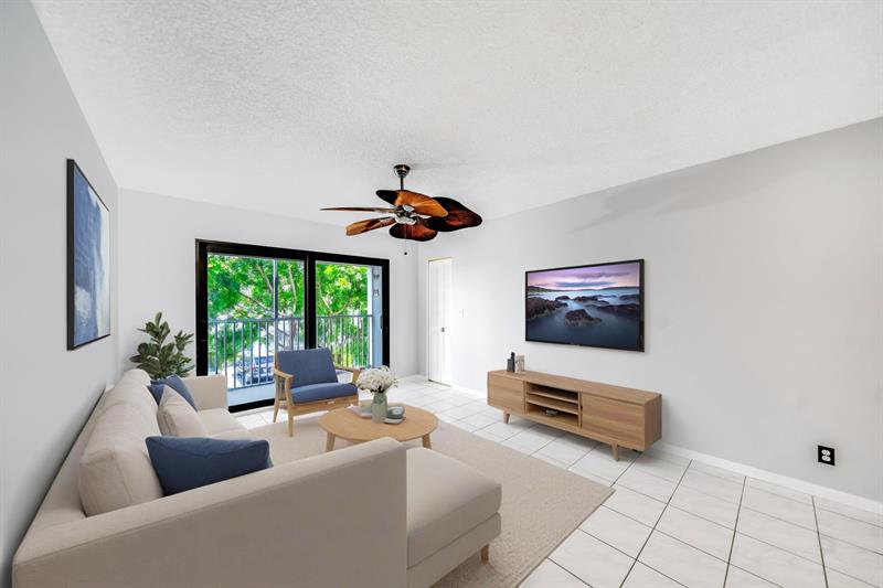 Image 10 of 36 For 150 Cypress Club Dr  528