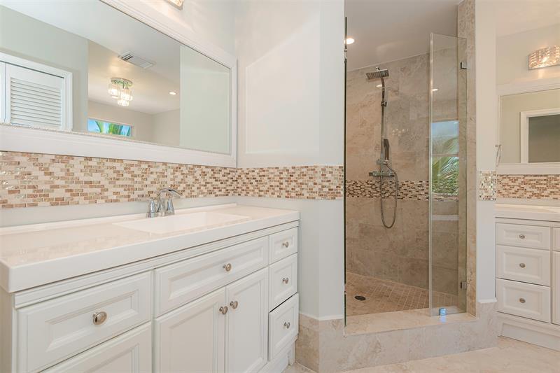 Image 28 of 37 For 1040 191st Ave