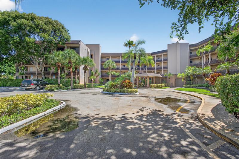 Details for 4770 Fountains Dr  104, Lake Worth, FL 33467