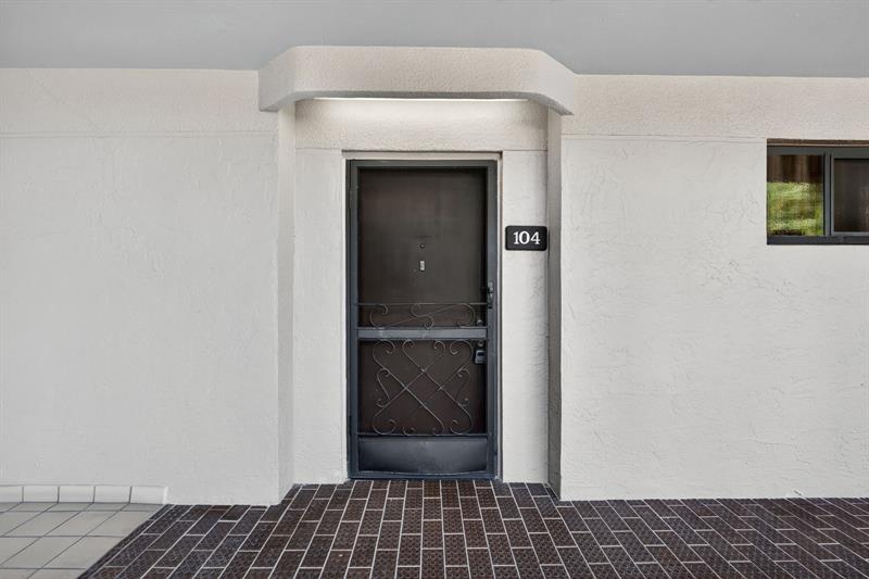 Image 10 of 60 For 4770 Fountains Dr  104