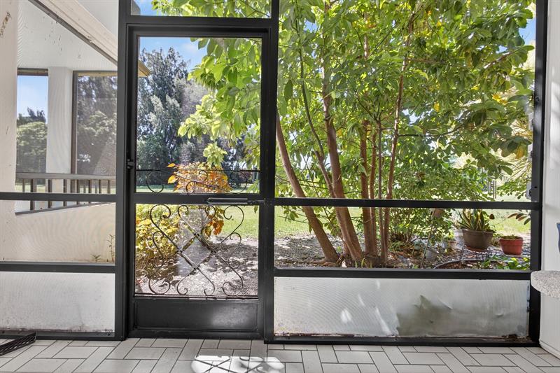 Image 40 of 60 For 4770 Fountains Dr  104