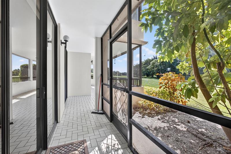 Image 41 of 60 For 4770 Fountains Dr  104