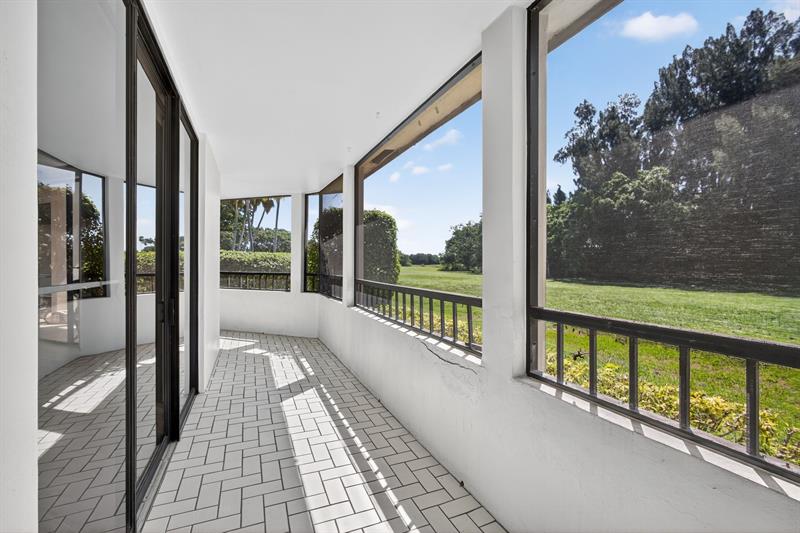 Image 44 of 60 For 4770 Fountains Dr  104