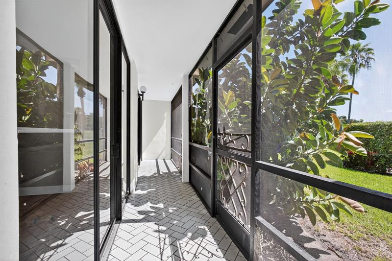 Image 47 of 60 For 4770 Fountains Dr  104