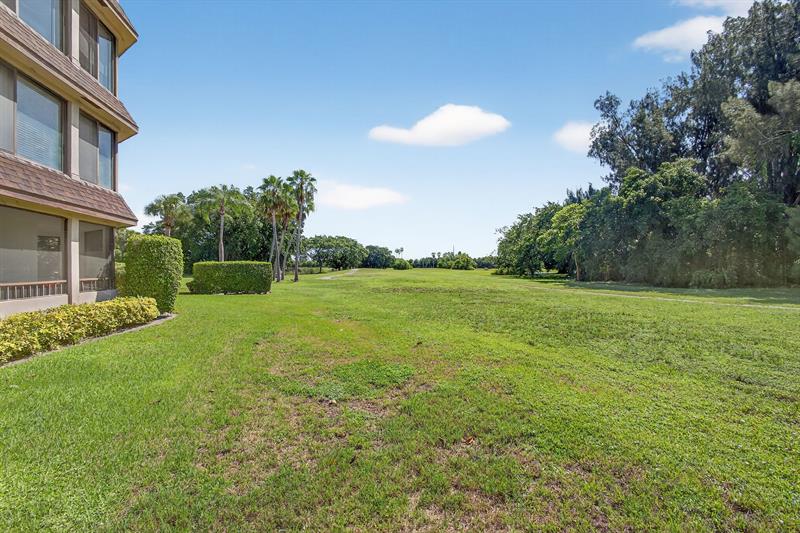 Image 52 of 60 For 4770 Fountains Dr  104