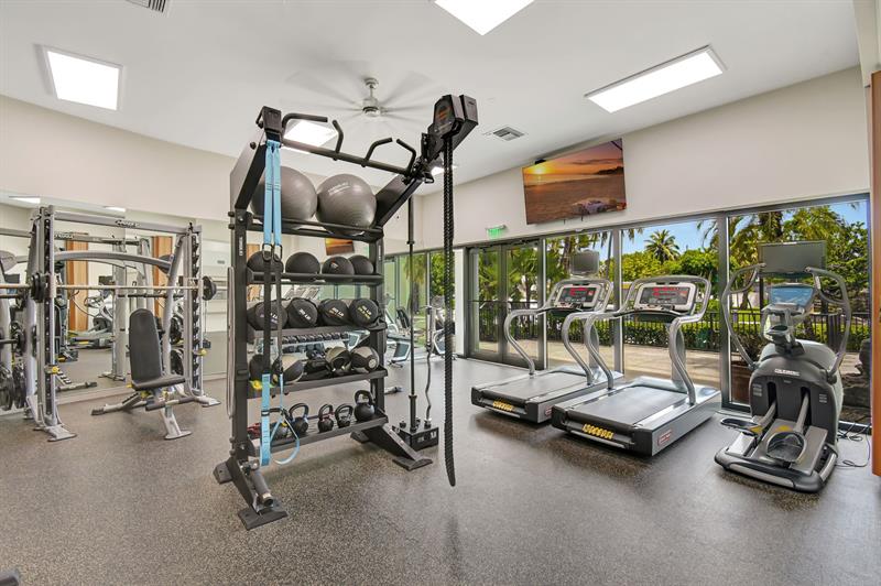 Image 36 of 41 For 1000 River Reach Dr  209