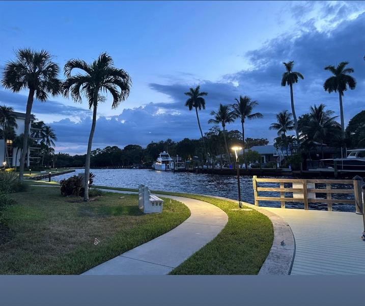 Image 40 of 41 For 1000 River Reach Dr  209