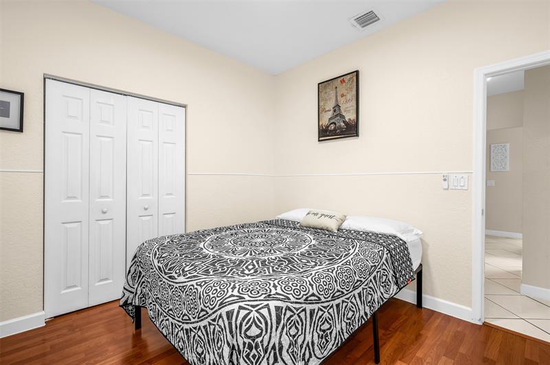 Image 20 of 45 For 6542 Spring Meadow Dr