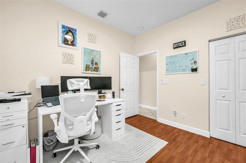 Image 23 of 45 For 6542 Spring Meadow Dr