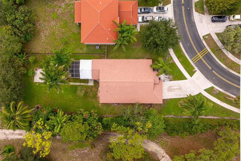 Image 9 of 45 For 6542 Spring Meadow Dr