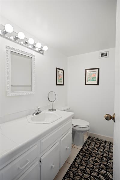 Image 16 of 60 For 3210 10th St  9f