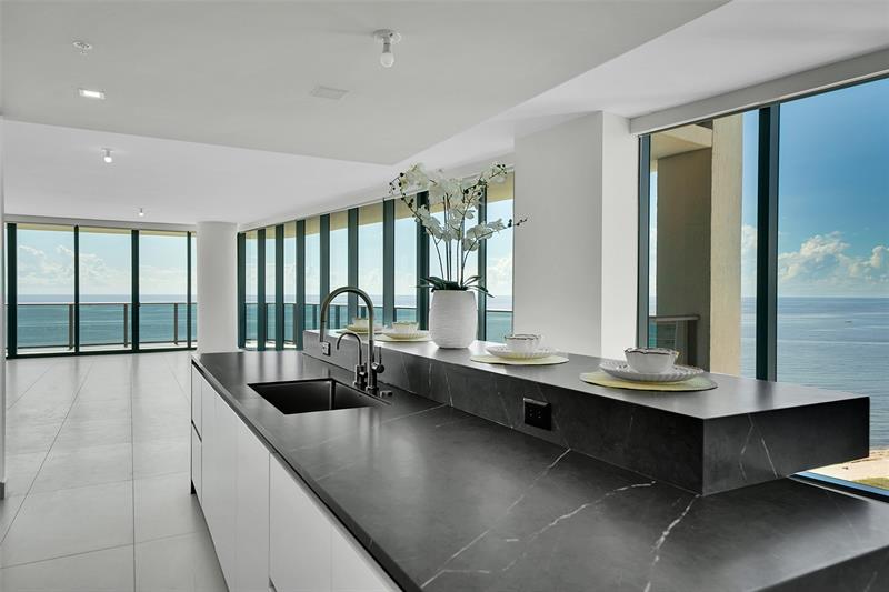Image 8 of 56 For 900 Ocean Blvd  1701