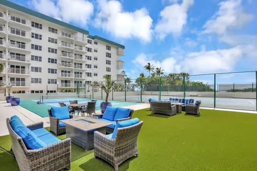 Image 10 of 30 For 1800 Ocean Blvd  908