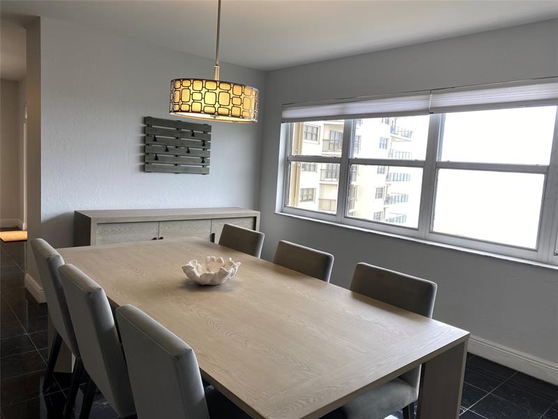 Image 13 of 30 For 1800 Ocean Blvd  908