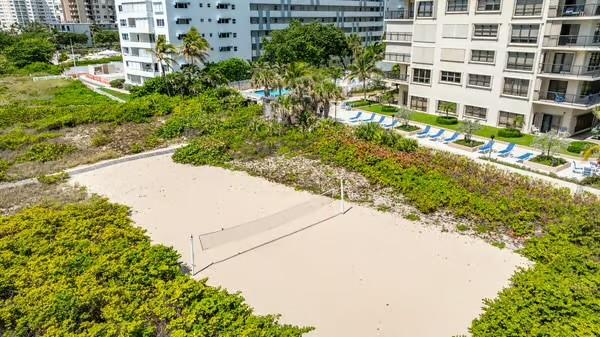 Image 7 of 30 For 1800 Ocean Blvd  908