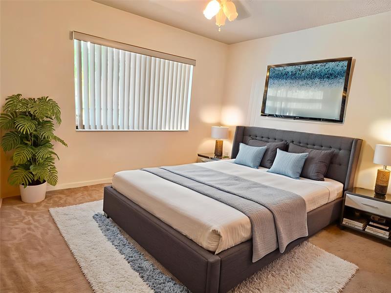 Image 18 of 21 For 10842 Clairmont Cir  310